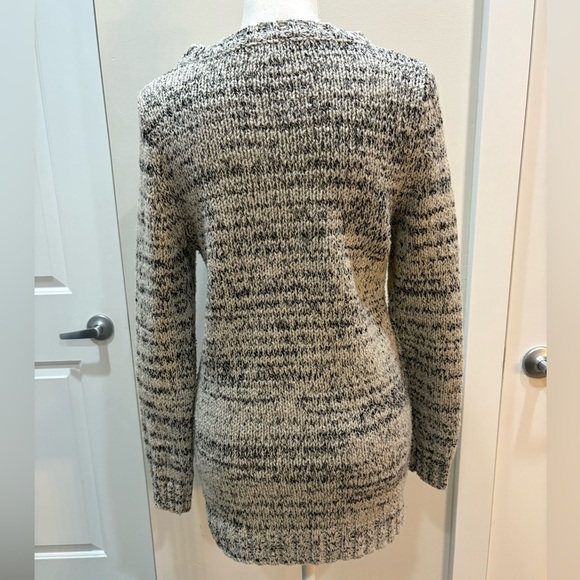 OAK + FORT Wool Blend Crew Neck Sweater size small - Picture 3 of 8